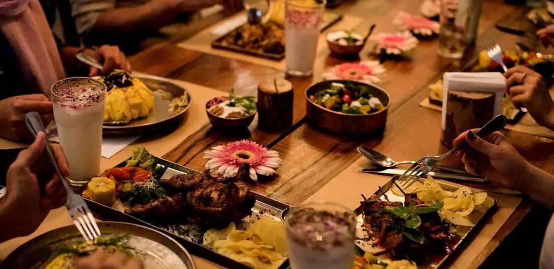 رستوران توتی فروتی